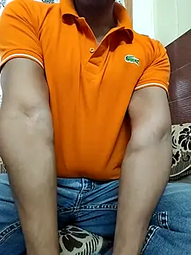 13horny13 online show from 08.08.26