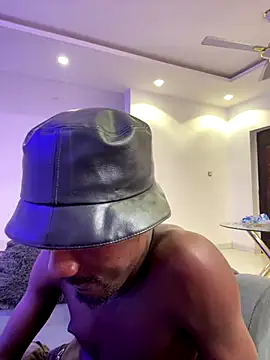 MylesBbc23 online show from 11.06.25