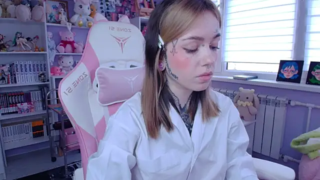 Catharsisi online show from 10.03.25