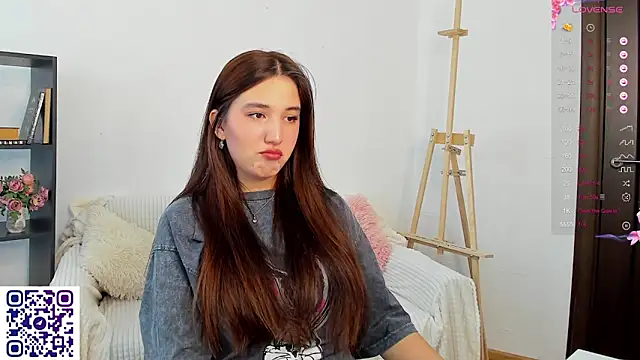 Snapshot of anna_elfi chatting on 02.23.25 anna elfi online show from 02.23.25