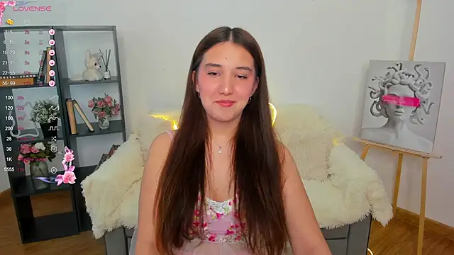 Snapshot of anna_elfi chatting on 03.18.25 anna elfi online show from 03.18.25