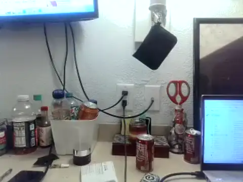 Snapshot of AQuickPhyx chatting on 02.20.25 AQuickPhyx online show from 02.20.25