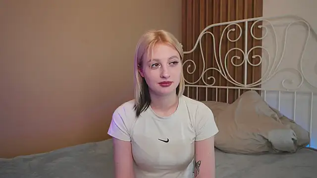 Snapshot of milasmiu chatting on 01.13.25 milasmiu online show from 01.13.25