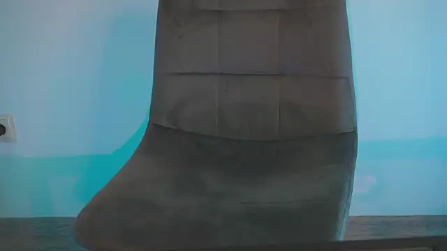 Snapshot of milasmiu chatting on 01.23.25 milasmiu online show from 01.23.25