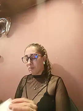 CHARLOTTE 1711 online show from 05.19.26