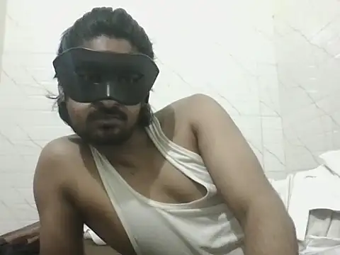 Snapshot of lusty_male69 chatting on 05.29.26 lusty male69 online show from 05.29.26