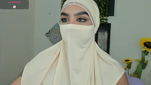 Maissa Alabi online show from 09.13.25