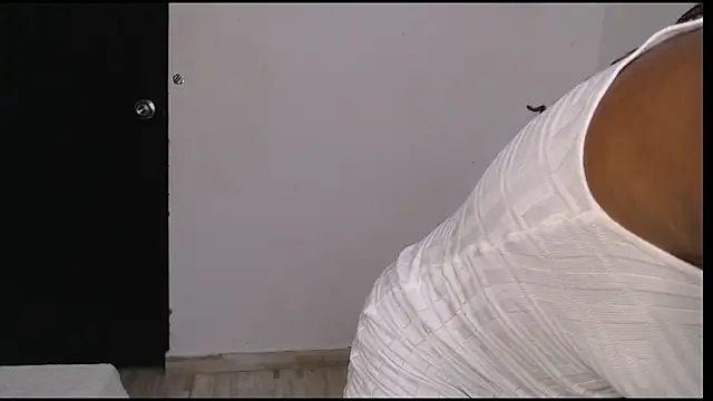 avis lara online show from 03.31.26