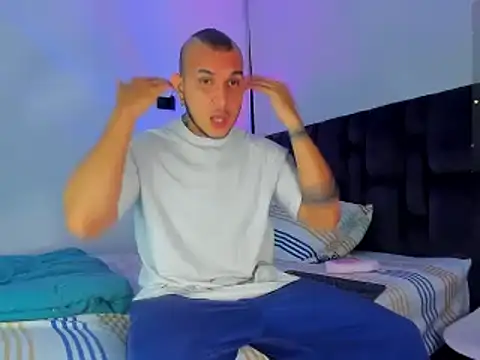 austinoficial online show from 02.05.26