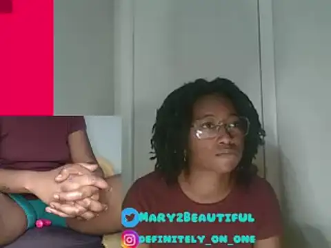 Snapshot of dragdemballznme chatting on 01.23.25 dragdemballznme online show from 01.23.25