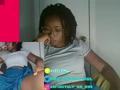 Snapshot of dragdemballznme chatting on 01.30.25 dragdemballznme online show from 01.30.25