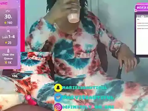 Snapshot of dragdemballznme chatting on 02.13.25 dragdemballznme online show from 02.13.25