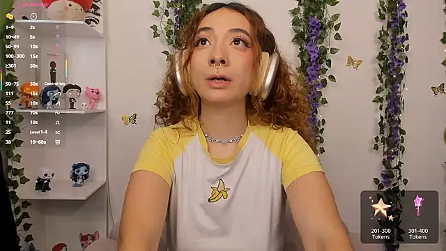 Snapshot of Annycolin_ chatting on 03.23.26 Annycolin online show from 03.23.26