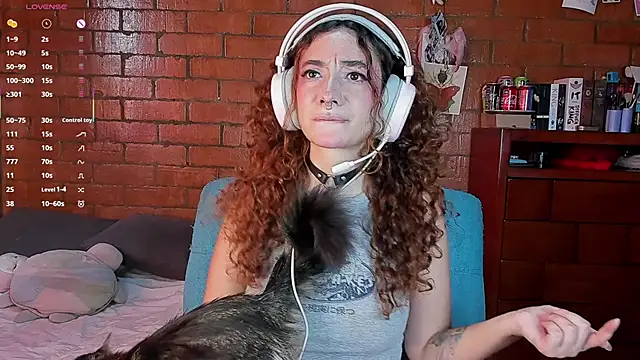 Annycolin  online show from 06.10.26