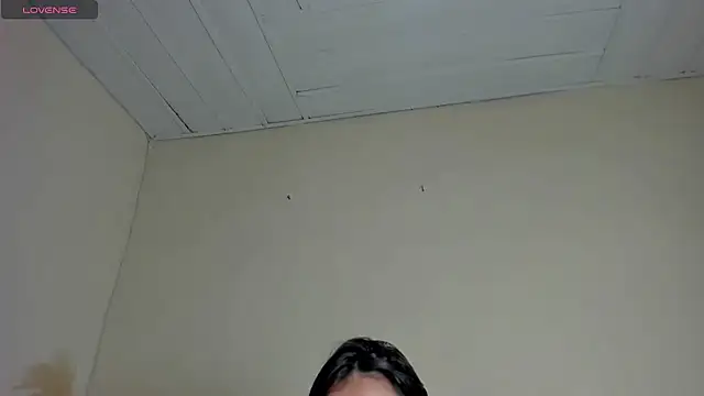 Natashawool1 online show from 03.05.25