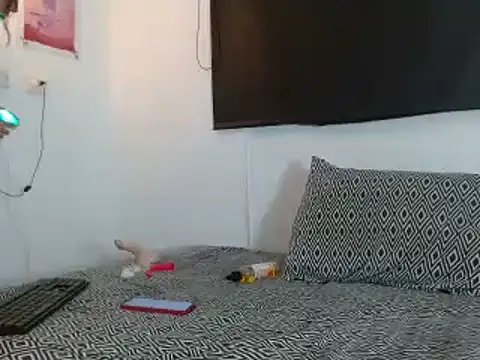 Snapshot of samantha_ferrer28 chatting on 03.14.25 samantha ferrer28 online show from 03.14.25