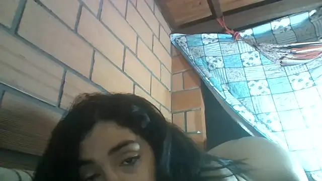 Snapshot of samantha_ferrer28 chatting on 10.30.25 samantha ferrer28 online show from 10.30.25