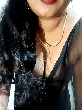 Snapshot of Haseena_Baby chatting on 11.23.25 Haseena Baby online show from 11.23.25