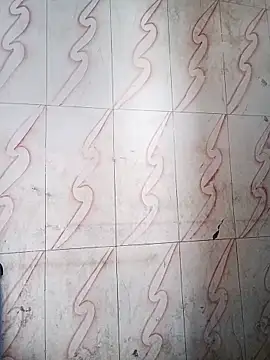 Snapshot of Haseena_Baby chatting on 12.19.25 Haseena Baby online show from 12.19.25