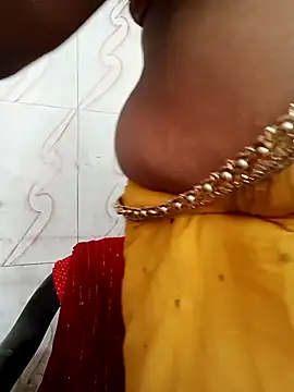 Snapshot of Haseena_Baby chatting on 02.21.26 Haseena Baby online show from 02.21.26