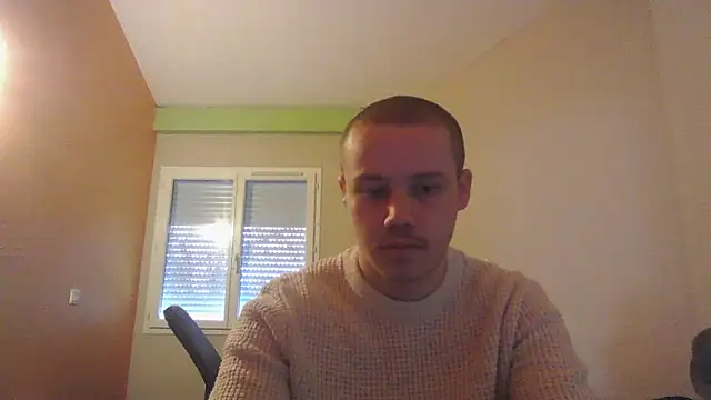 Snapshot of purplhouse chatting on 01.30.25 purplhouse online show from 01.30.25