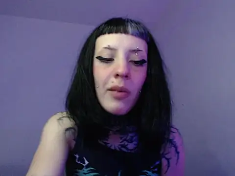 bad doll bb online show from 10.24.25