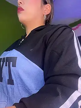 zahra Jalid online show from 07.15.26