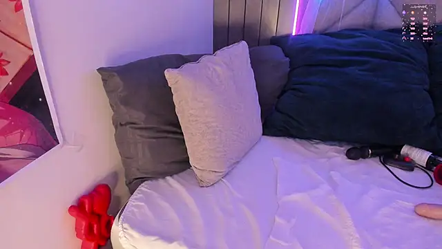 SabrinaSpell  online show from 02.23.25