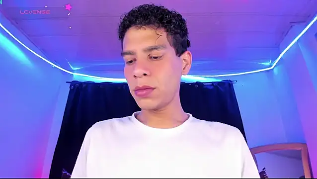 Ethan Boyy online show from 05.08.26