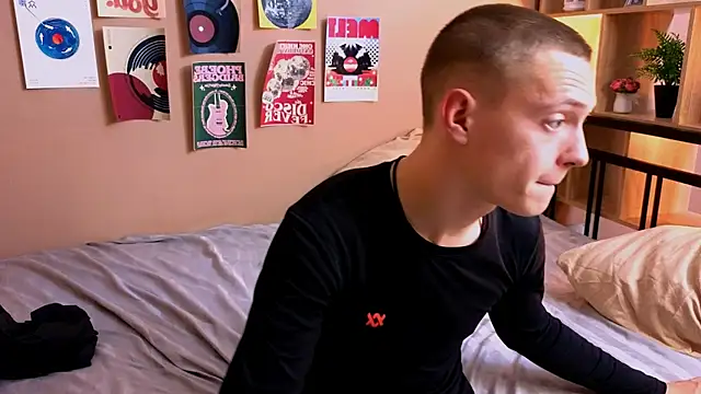 Oliver Sunshine online show from 01.13.25