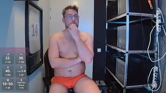 Snapshot of justinitt chatting on 01.17.25 justinitt online show from 01.17.25