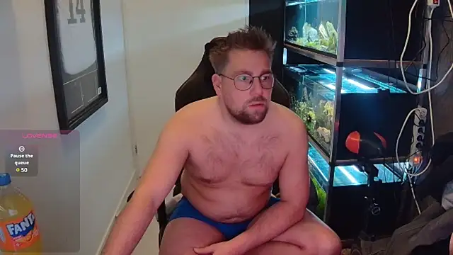 Snapshot of justinitt chatting on 01.19.25 justinitt online show from 01.19.25