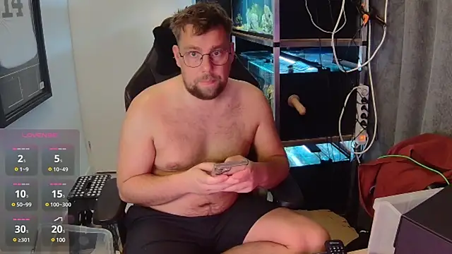 Snapshot of justinitt chatting on 01.24.25 justinitt online show from 01.24.25