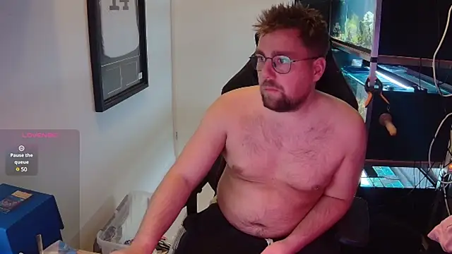 Snapshot of justinitt chatting on 01.26.25 justinitt online show from 01.26.25