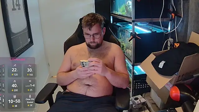 Snapshot of justinitt chatting on 02.03.25 justinitt online show from 02.03.25