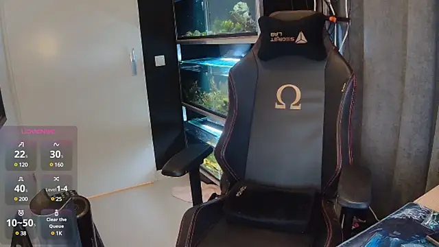 Snapshot of justinitt chatting on 02.11.25 justinitt online show from 02.11.25