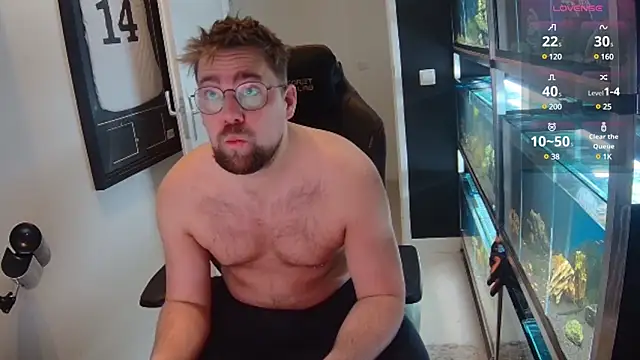 Snapshot of justinitt chatting on 02.25.25 justinitt online show from 02.25.25