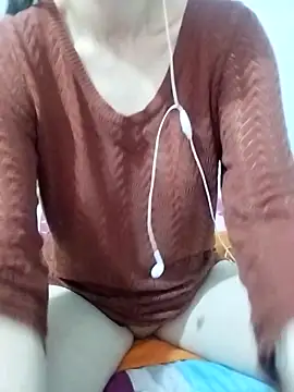 Snapshot of Sophy666 chatting on 02.26.25 Sophy666 online show from 02.26.25