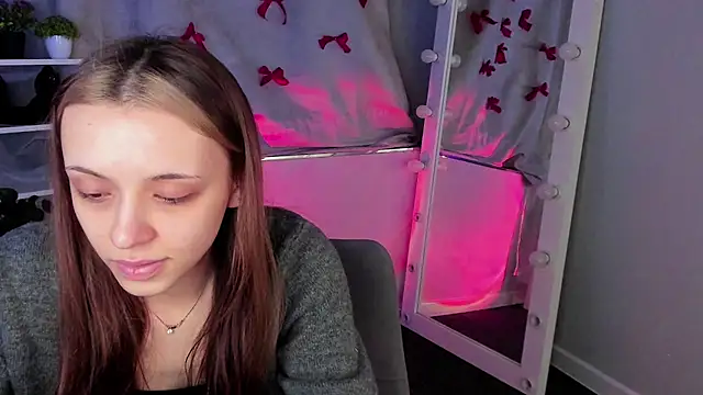 Sahara Shields online show from 03.18.25