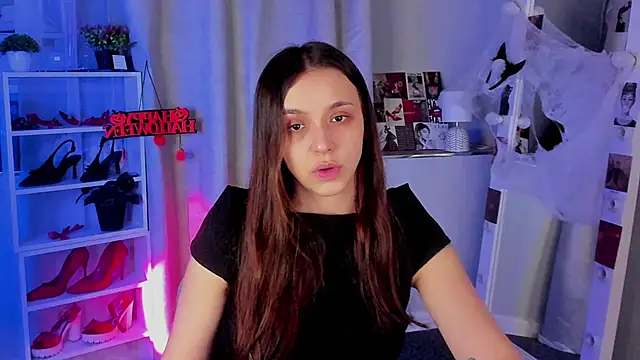 Sahara Shields online show from 10.29.25