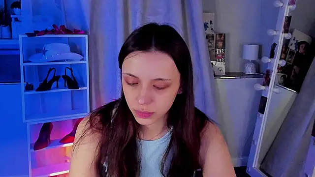 Sahara Shields online show from 04.07.26