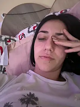 Snapshot of KeylaBlair chatting on 01.28.25 KeylaBlair online show from 01.28.25