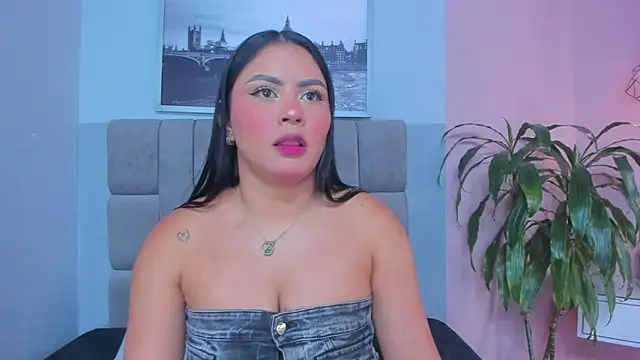 janna lopez  online show from 12.18.25