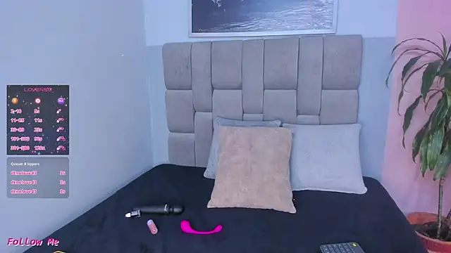 janna lopez  online show from 12.20.25