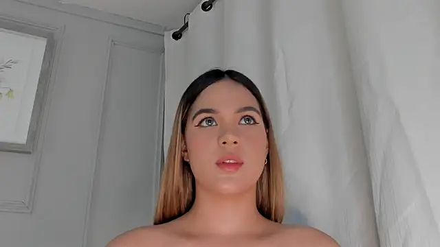 Snapshot of rutila_ford chatting on 03.05.25 rutila ford online show from 03.05.25