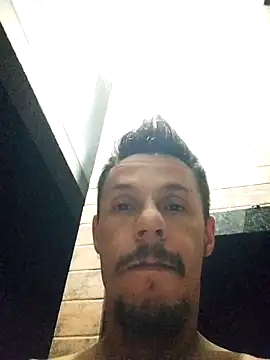 Snapshot of Santanacumxplod chatting on 03.26.26 Santanacumxplod online show from 03.26.26