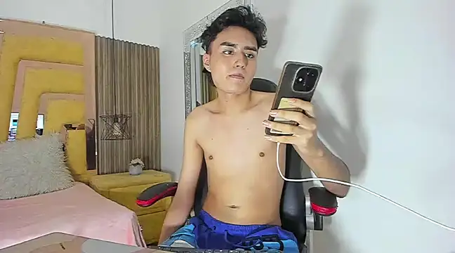 AiddenScott online show from 01.22.25