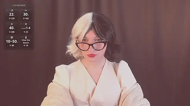 foxy jpg online show from 02.28.25