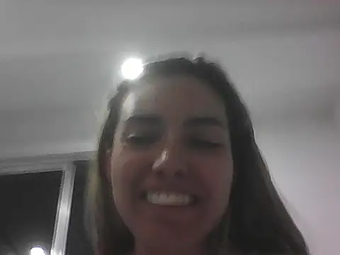 Snapshot of VittoriaTaylor chatting on 06.17.26 VittoriaTaylor online show from 06.17.26