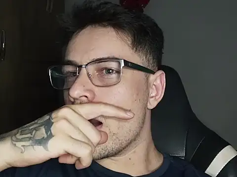 Dyllan   online show from 10.11.25